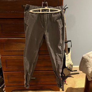GAP Gray Mens Joggers/Cargo Pants